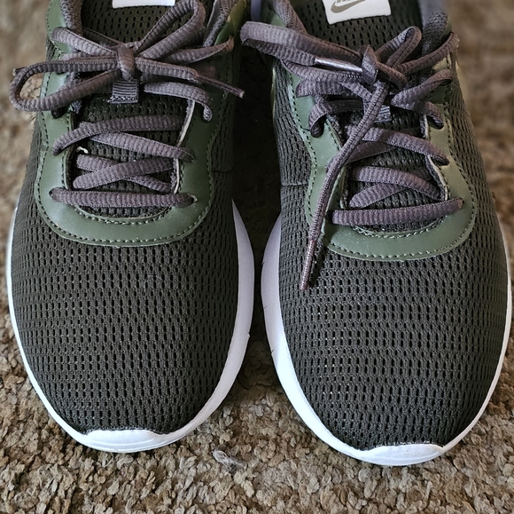 Nike Tanjun - Picture 4 of 6